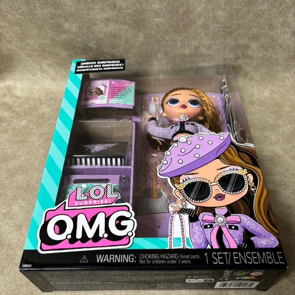 LOL Surprise OMG Pose Fashion Doll w/ Multiple Surprises & Fabulous Accessories - Picture 3 of 7